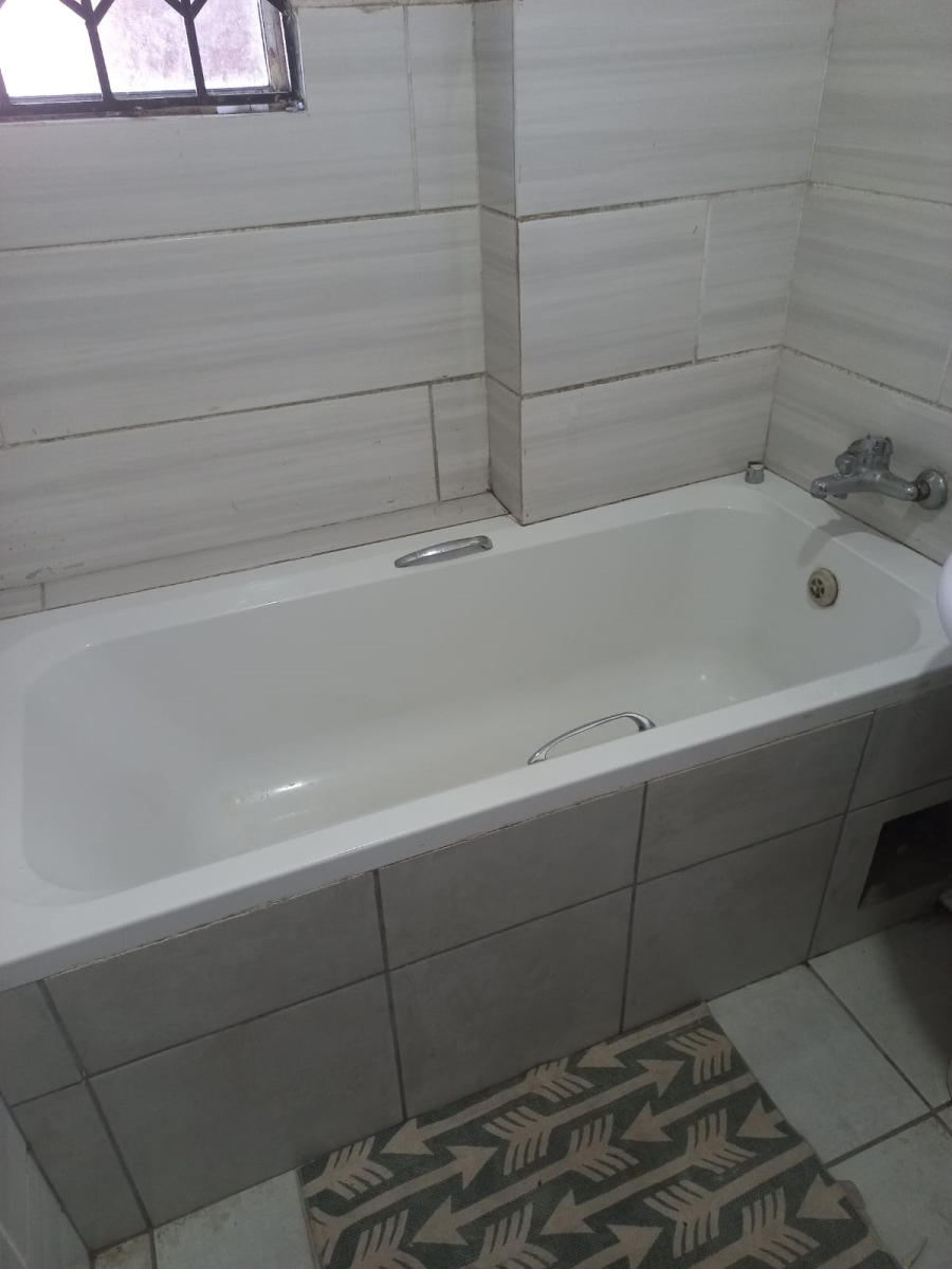 2 Bedroom Property for Sale in Scenery Park Eastern Cape